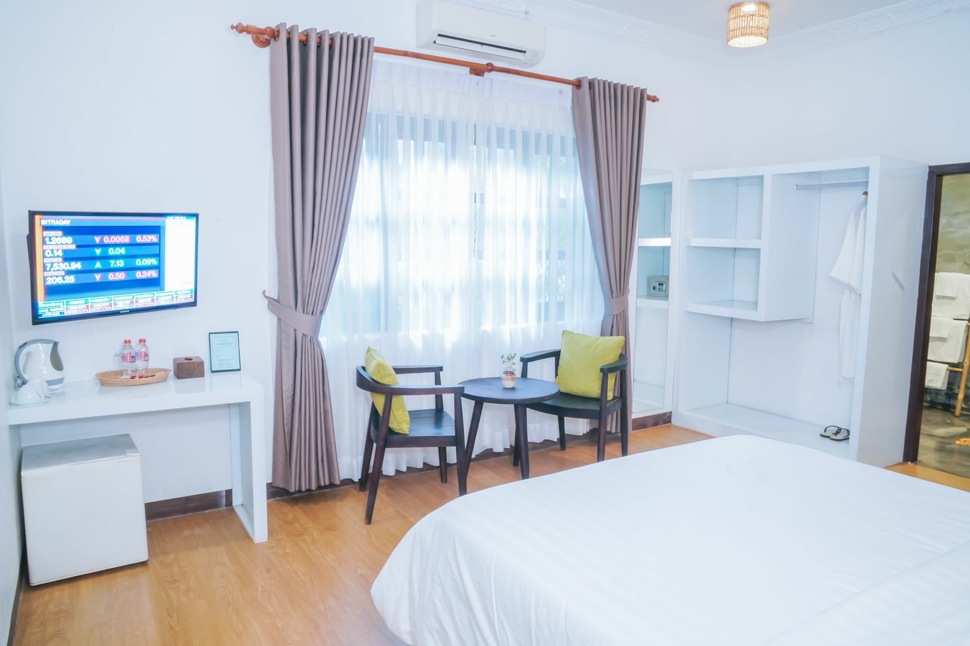 Angkor Yellow Villa Siem Reap Ngoại thất bức ảnh